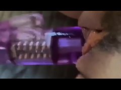  - Waiting for a good cock I spread my pussy with a dildo ....