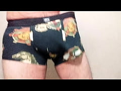  - No cabe en el boxer