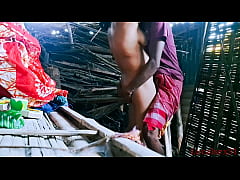  - Bhabhi ki chupke se chudai outdoor fuck local bhabhi ( Official Video By Localsex31)