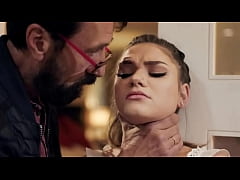 Sexy Tourist Athena Faris Gets Pressured Into Sex By BNB Host Steve Holmes - Full Movie On FreeTaboo.Net