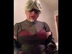  - CD Nikki sexy pink bra smoking VS120 and nipple play