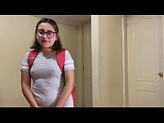  - Mi compañero de clase accidentalmente se corre dentro de mí.