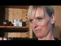  - Please fuck my hairy cunt