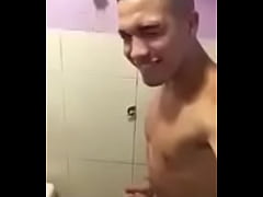  - Vazam nudes