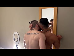  - Comi o Gostoso do Mike Bebecito