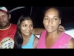  - Novinha chamando pessoas para o grp do whatsap