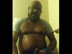  - Sitting Around Bored n Horny!!!!