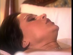  - Naughty bellhop Nikita Denise decided to leave the special photo message wher she was playing with client's toothbrush in his room