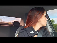  - Casada e Motorista de aplicativo pega passageiro se masturbando por tr&aacute;s&excl;
