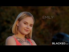  - BLACKED She was on vacation and wanted to treat herself to some BBC