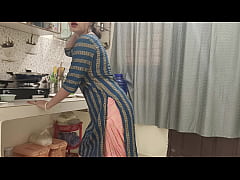  - Indian Husband Wife sex footage! Hot Sex in kitchen clear hindi audio