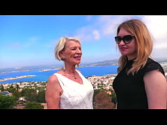  - Eva, 70ans, et Lyna Jade, 22ans, le choc des générations !