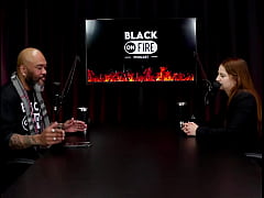  - Na pandemia se virou usando o câmera, frequenta academia, e escolheu em quem senta, mama ou passa - Cintia Lara (WATCH ON: SHEER/RED)