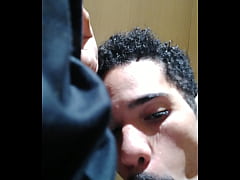  - Pegação no banheiro