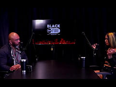  - Teve uma experiência ruim com cliente que chupou sua buceta, contou para a família, e sua rotina de gravações e o corno... - Nick Niquita (WATCH ON: SHEER/RED)