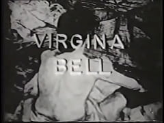  - Cute chick with big jugs posing nude for the camera