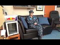  - - Violet navy casting LEFT