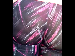  - Leggins transparentes en el metro