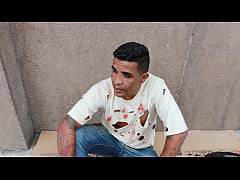  - Levei o Mendigo para tomar um Banho Quente em Casa e depois… Adivinha? Rs