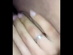 Le encuentro videos a mi esposa masturbándose