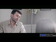  - PORNFIDELITY James Deen Auditions Lily Adams' Squirting Pussy