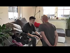  - German slap spit