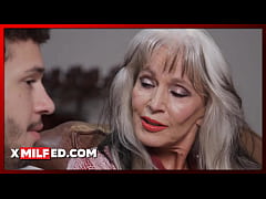  - Xmilfed - Watching Movies Together My Girlfriend's