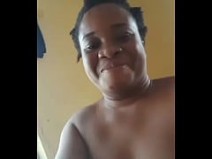  - Nigerian girl poses for the camera