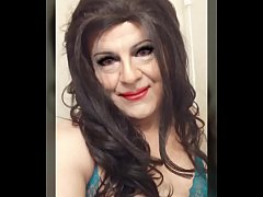  - Rossa travesti batita verde muy sexy y fotos