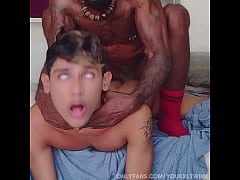  - BUBBLE BUTT TEEN TWINK GETS POUNDED HARD BY 9 INCH BBC AND GETS HIS BRAIN MELTED
