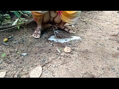 desi aunt nature pissing must watch