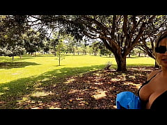  - I love showing off in public places and especially when there's a big dick to fuck my ass, this is just a little bit of this adventure, full video on Premium! Luna Oliveira e Vagninho