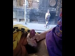  - Punheta arriscada no ónibus