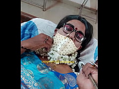  - Indian crossdresser model Lara D'Souza sexy video in saree