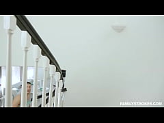  - Stepsister Vanna Bardot teased her stepbrother into sex