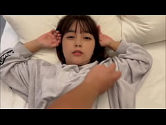  - 【お泊まりデート】朝起きたら淫らに絡み合うカップル。無邪気なかわいい笑顔の彼女と朝から激しく求め合う。
