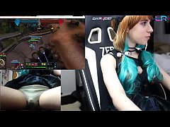  - Teen Playing League of Legends with an Ohmibod 1/2
