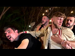  - Orgie bareback entre bandes rivales | Gaysight.com