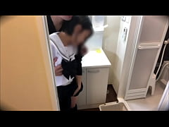  - 友達の家に泊まりに行って朝起きて顔洗おうと思ったら友達のいも◯との着替えをみてしまいムラムラして後ろからハグしたらノリ気だったので手マン・クンニ・フェラ・バックしてやった。