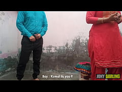  - कॉलेज की हॉट लड़की को घर घर जाकर चुदवाने का शोंक था