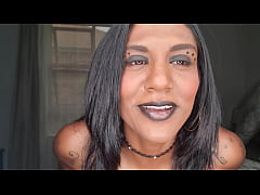  - Desi slut wearing black lipstick wants her lips and tongue around your dick and taste your lips | close up | fetish