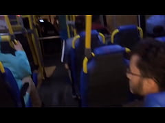  - PUTARIA DENTRO DO ONIBUS
