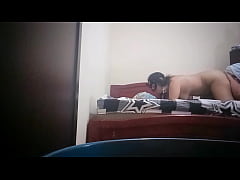  - MI MADRASTRA ESTÁ ESPERANDO QUE VENGA SU ESPOSO PARA HACER UN TRIO ,ME CONTO QUE QUIERE AMBAS VERGA POR SU CULO ,PERO MIENTRAS TANTO FOLLAMOS UN MOMENTO SEXO REAL CASERO AMATEURS.