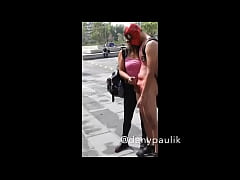  - Homem-aranha gozando em praça pública!