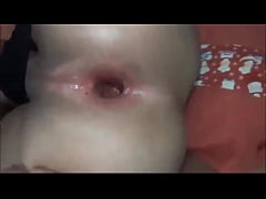  - Alargando o cuzinho para receber Pica Novinhos Safados  Stretching the ass to receive Pica Novinhos Safados