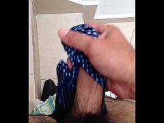  - Másturbación me vine dos veces buen rico