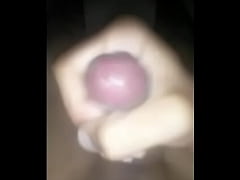  - Masturbandome antes de tomar una ducha