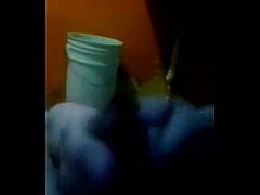  - Masturbandose en el Baño
