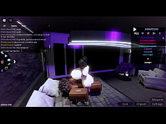  - Blanquita puta sumisa recibe de una buena BBC |Roblox condo