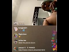  - Phat ass lightskin twerks and squirts on ig live